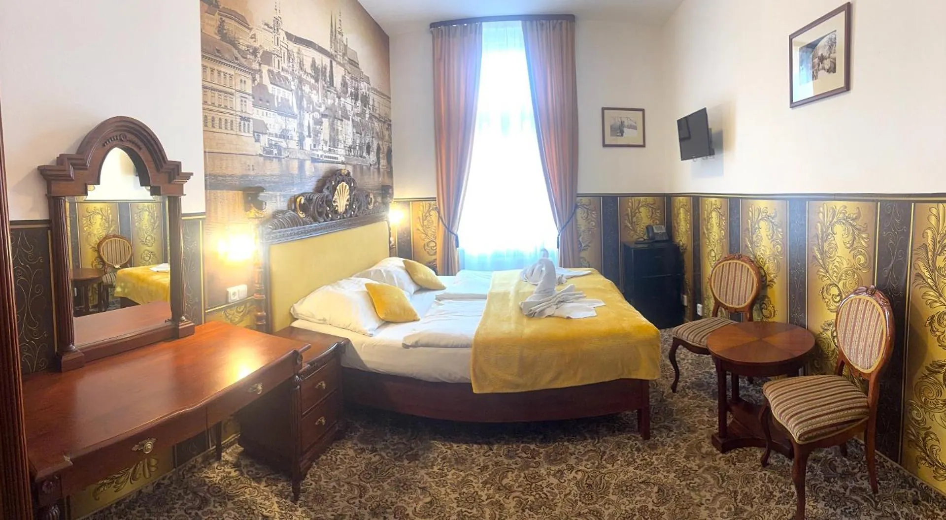 Hotel Liliova Prague Old Town 4*,